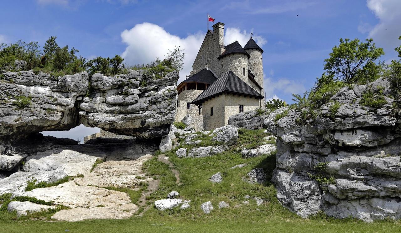 Hotel Zamek Bobolice Niegowa Buitenkant foto